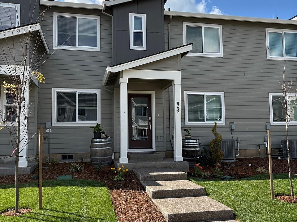 1st image of 865 Sifuentez St