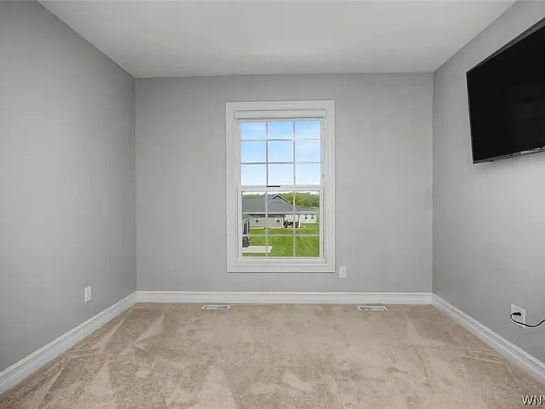 46 Eagleview Dr — Photo 36