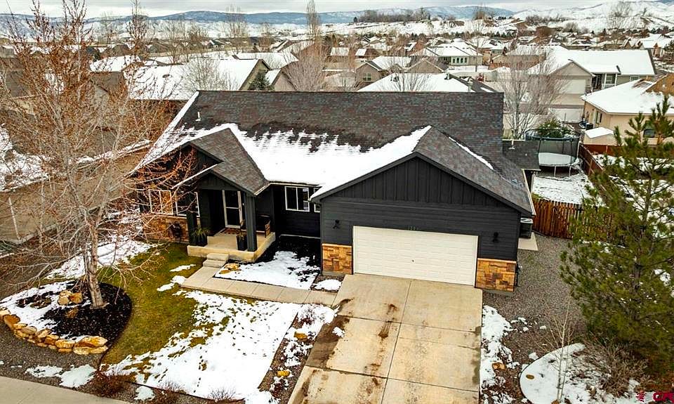 1st image of 3354 Meadows Parkway