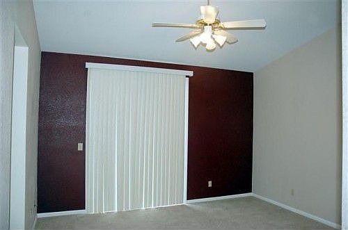 4th image of 303 Brimfield Ct