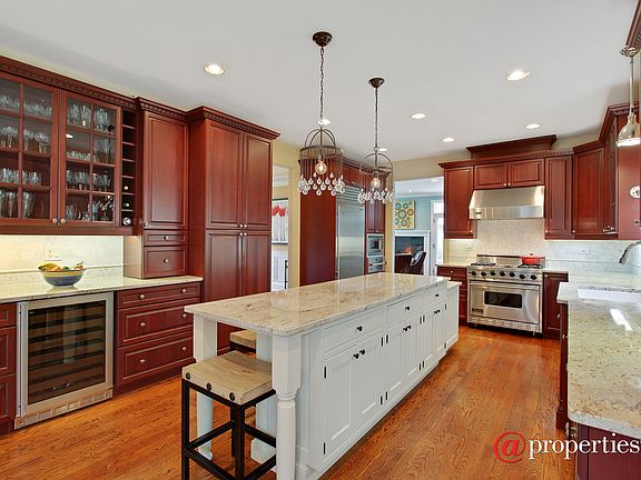 Kitchen / Breakfast Room