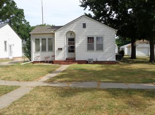 302 E 1st St, Ellinwood, KS 67526
