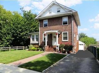 112 10th St, Staten Island, NY 10306