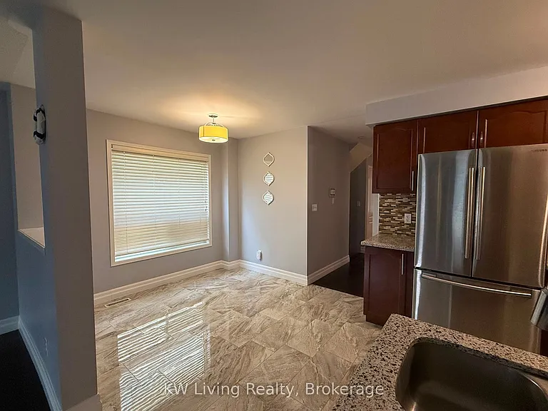 49 Gowland Rd — Photo 3