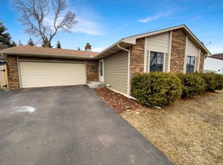 9631 Portal Dr, Eden Prairie, MN 55347