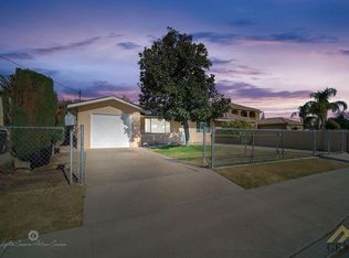 2210 Potomac Ave, Bakersfield, CA 93307