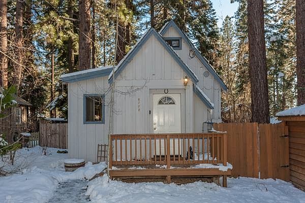 1st image of 8792 Salmon Ave