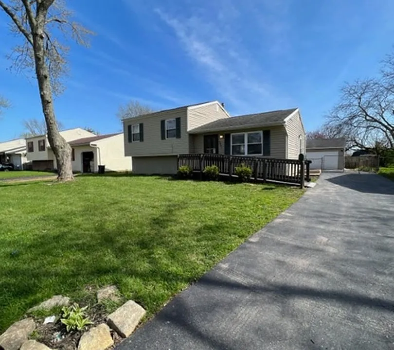 5441 Deforest Dr