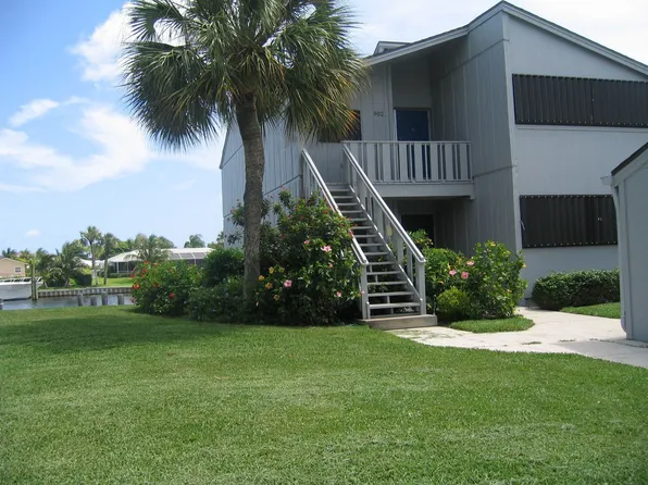 901 Spyglass Ln, Vero Beach, FL 32963