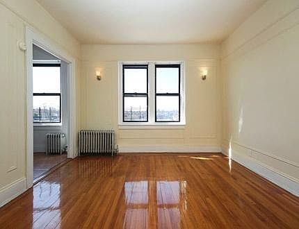 3rd image of 9440 210th St APT 1