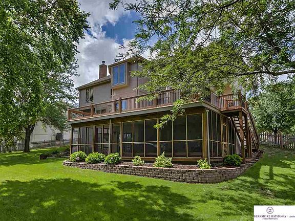 2nd image of 3417 N 129th Cir