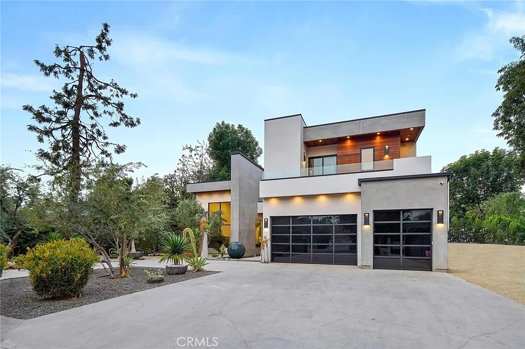 5 bed, 7000 sqft, $39,500 — Photo 4