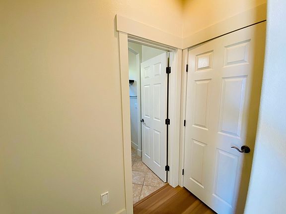 5th image of 1697 Stone Canyon Dr