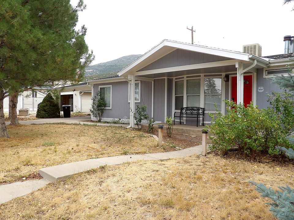 1st image of 437 W Bristlecone Dr