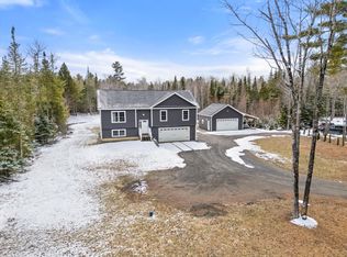 41 Piper Wood Rd, Hampden, ME 04444