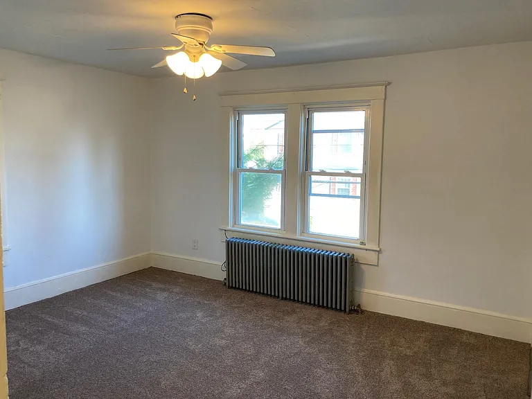 1189 W Main St #C — Photo 6