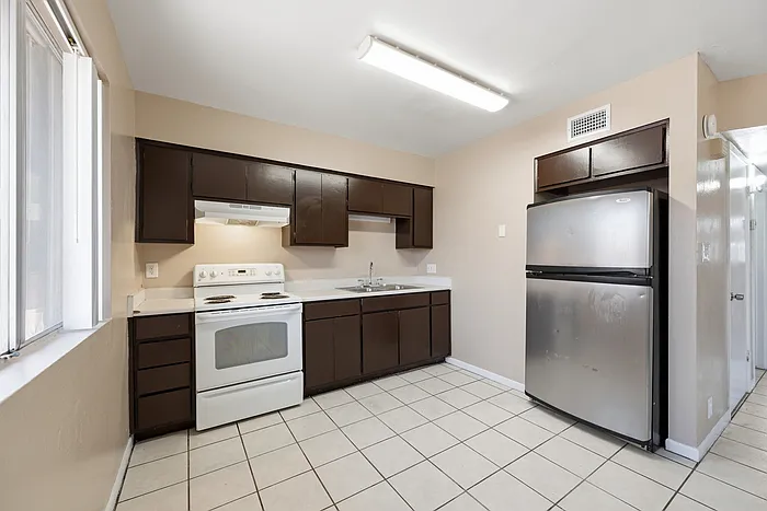 1752 E Virginia Ave #1 — Photo 5