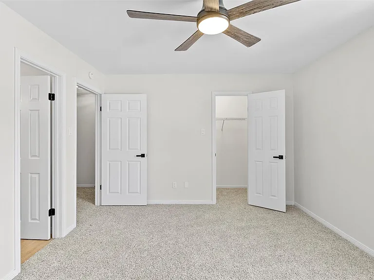 2030 Plantation Dr #F3 — Photo 13