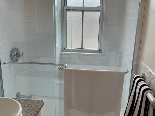 170 West 74th Street image 16 of 17