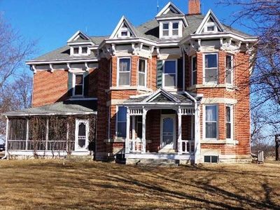 24126 Fairview Rd, Anamosa, IA, 52205