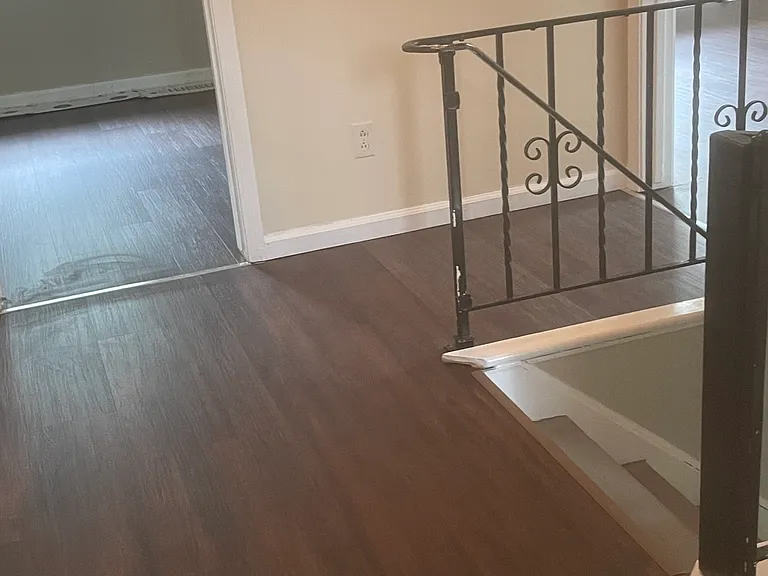 212 Sunshine Dr #L — Photo 16