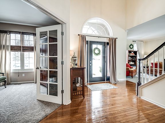 2nd image of 54098 Shinnecock Dr
