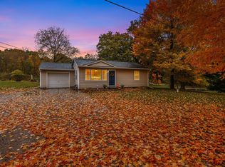 11158 Foley Rd, Fenton, MI 48430