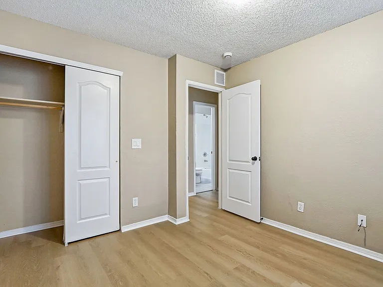 732 Desert Sage Dr — Photo 9