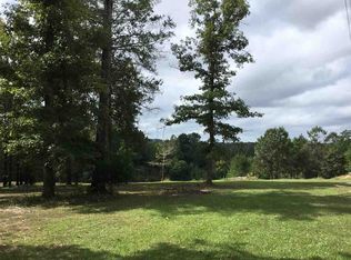 1049 Berry Hunt Rd, Crystal Springs, MS 39059