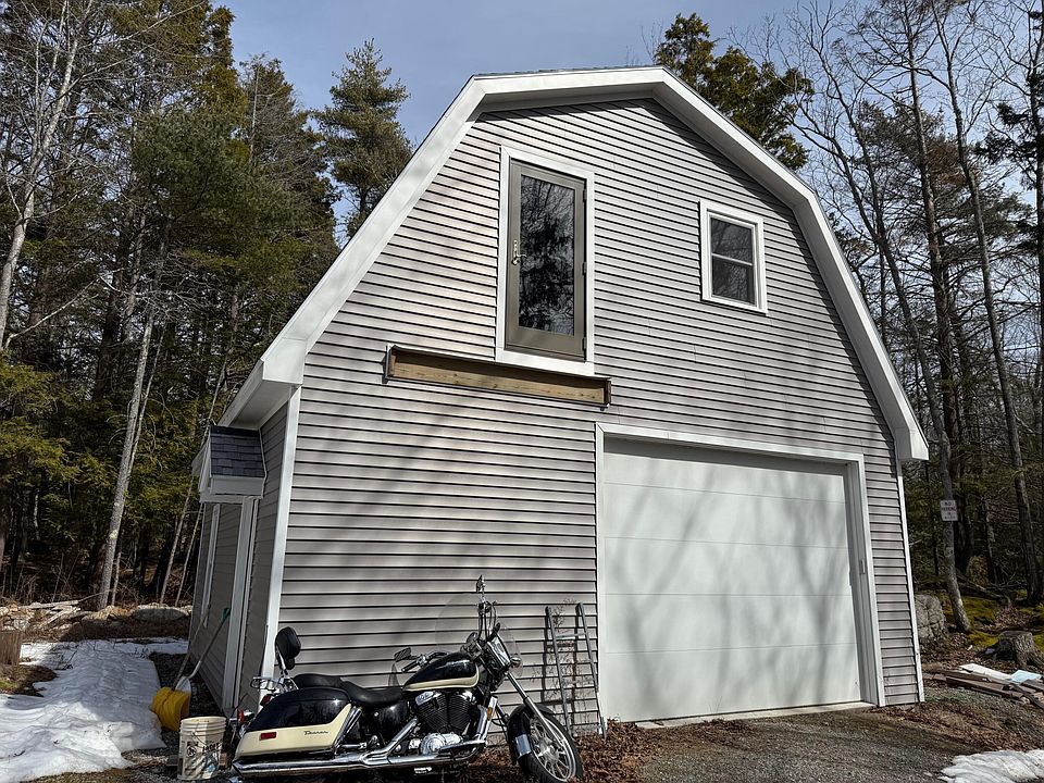 2nd image of 139 Campbell Pond Road