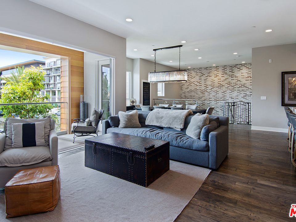 1st image of 12516 Osprey Ln #1