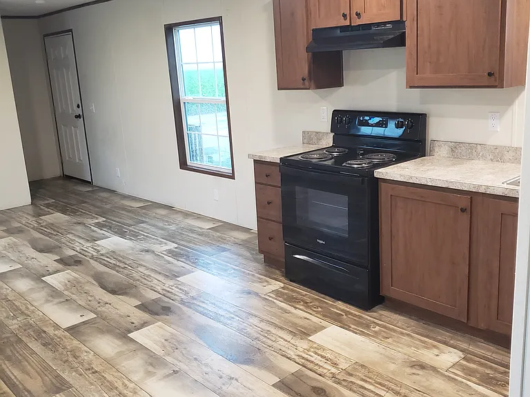 1513 County Road 2300 N #18 — Photo 2
