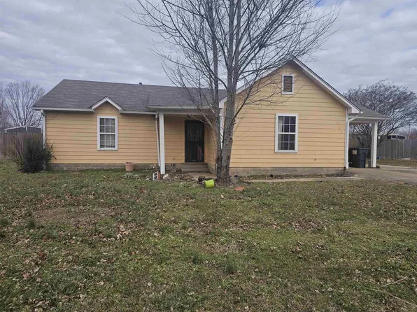 605 Junior Dr, Covington, TN 38019