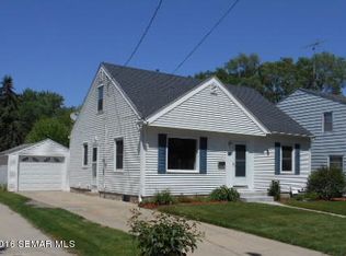 921 10th St SE, Rochester, MN 55904