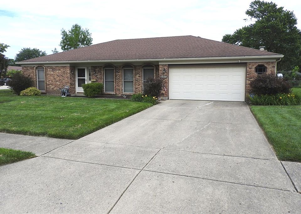 1st image of 4024 Loop Dr