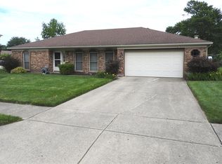 4024 Loop Dr, Englewood, OH 45322