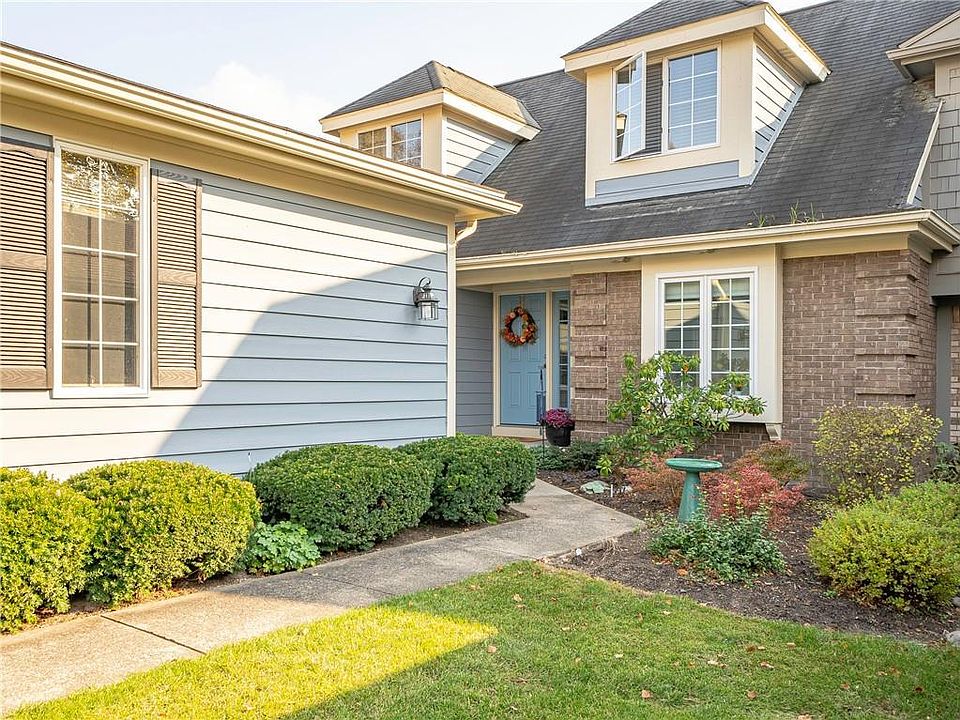 1st image of 137 Wood Creek Dr
