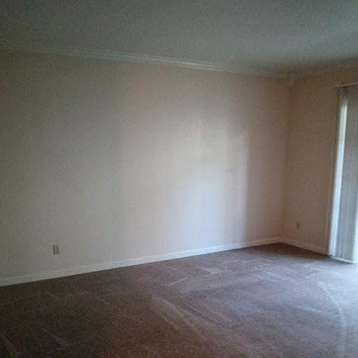 2nd image of 5483 Carlson Dr APT 6