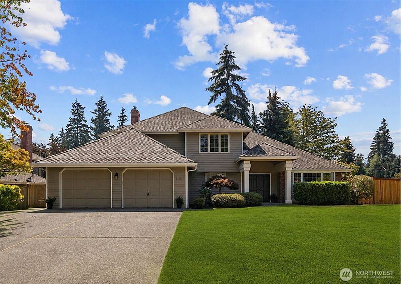 2nd image of 24717 SE 45th Pl