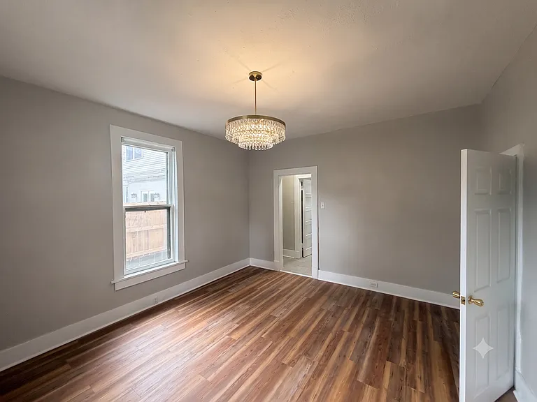 1258 Agnes Pl — Photo 16