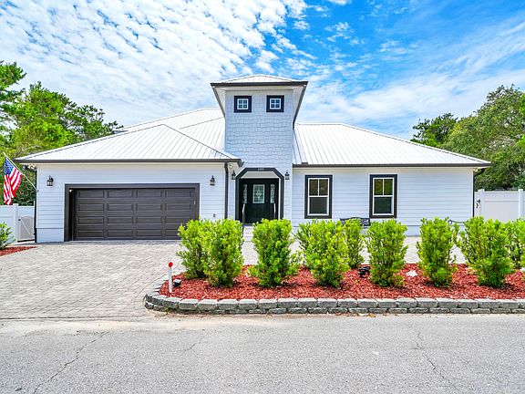 3rd image of 100 Walton Bonita Dr