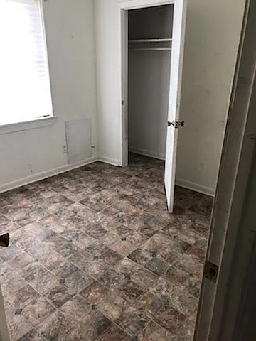 61 Charmingdale Dr N — Photo 6
