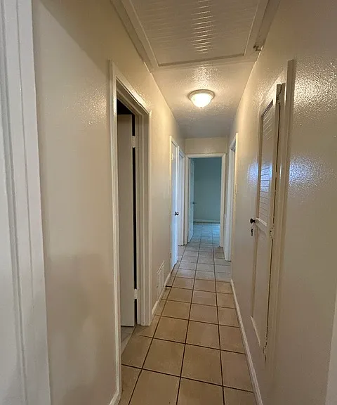 10831 Langdon Ln — Photo 7