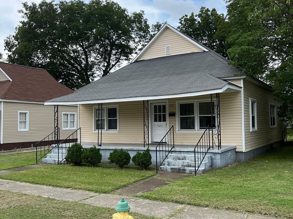 1st image of 521 Humes Ave NE