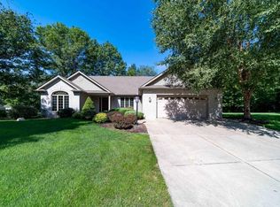 51045 Broken Wood Ct, Granger, IN 46530