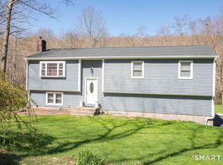 27 Old Skinner Street, East Hampton, CT 06424