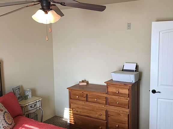 Guest Bedroom 1