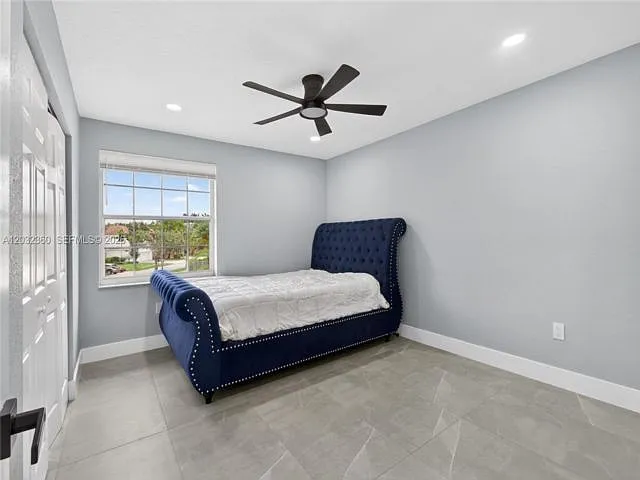 2167 SW 176th Ter — Photo 11