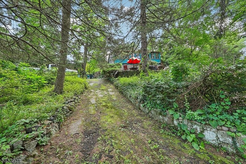 1st image of 18 Nakomis Path