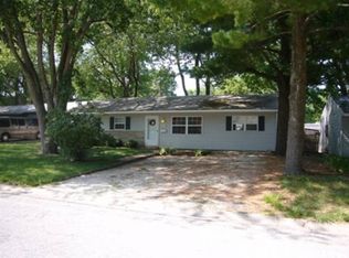 2414 E Green St, Urbana, IL